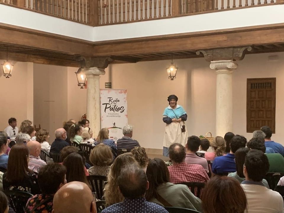 Pequeña Escena narración oral y teatro